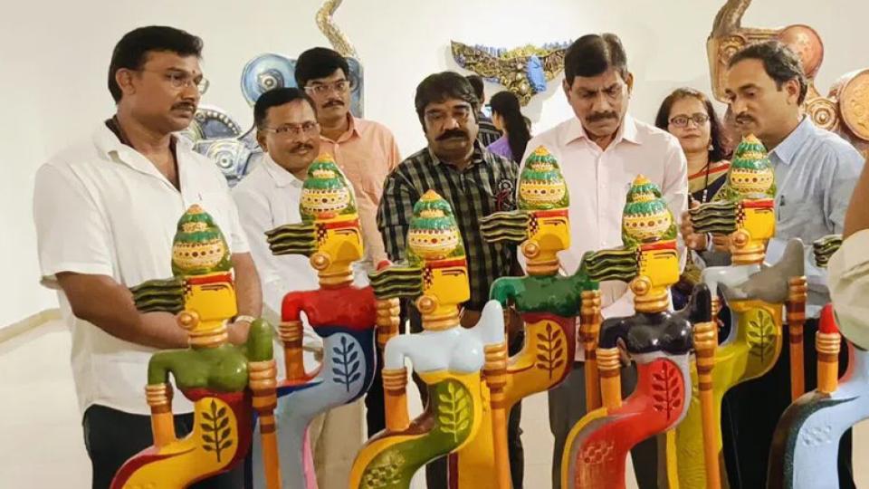 Telangana artist showcases 30 years of Basava-inspired sculptures