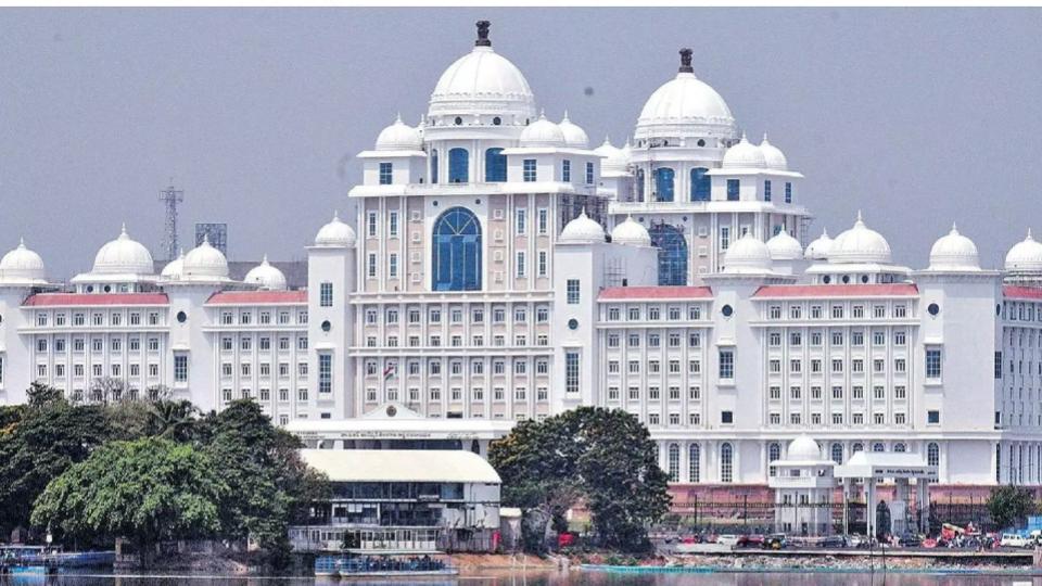 Woman rescued after her leg got stuck under vehicle scanning system in Secretariat