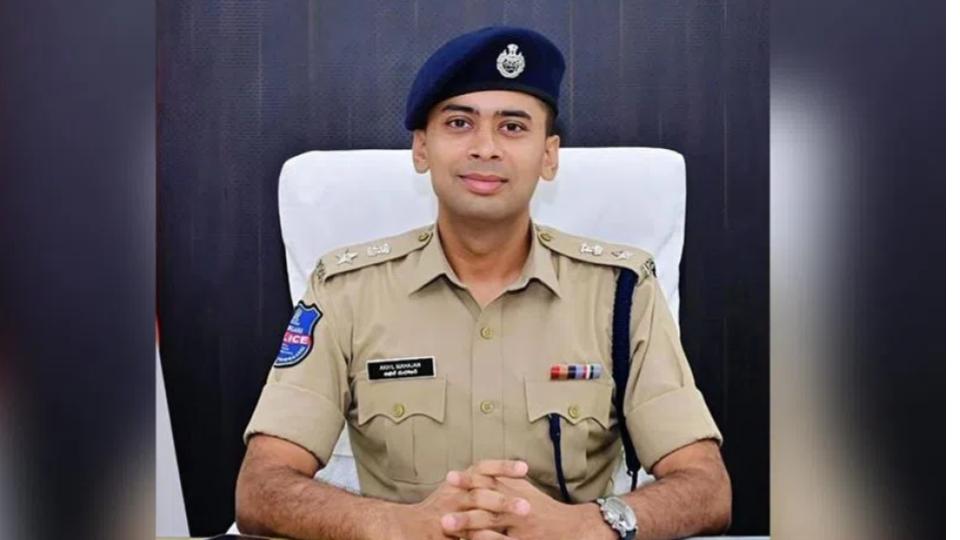 Eight teams formed by police to check diversion of LPG cylinders in Adilabad