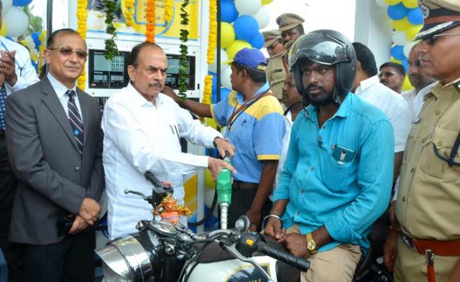 hmmohdmahmoodaliinauguratesapetrolbunkinsangareddy