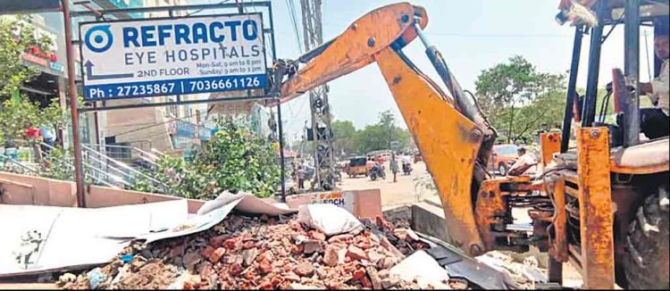 ghmcdemolished78encroachmentsatsuchitra