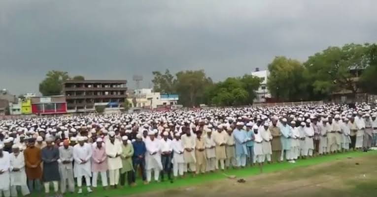 Hundreds offer Namaz-e-Istisqa in Hyderabad, pray for rain amid rainfall deficit