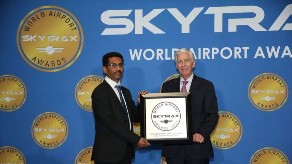 hyderabadairportwins‘bestairportstaffinindiasouthasia2025’