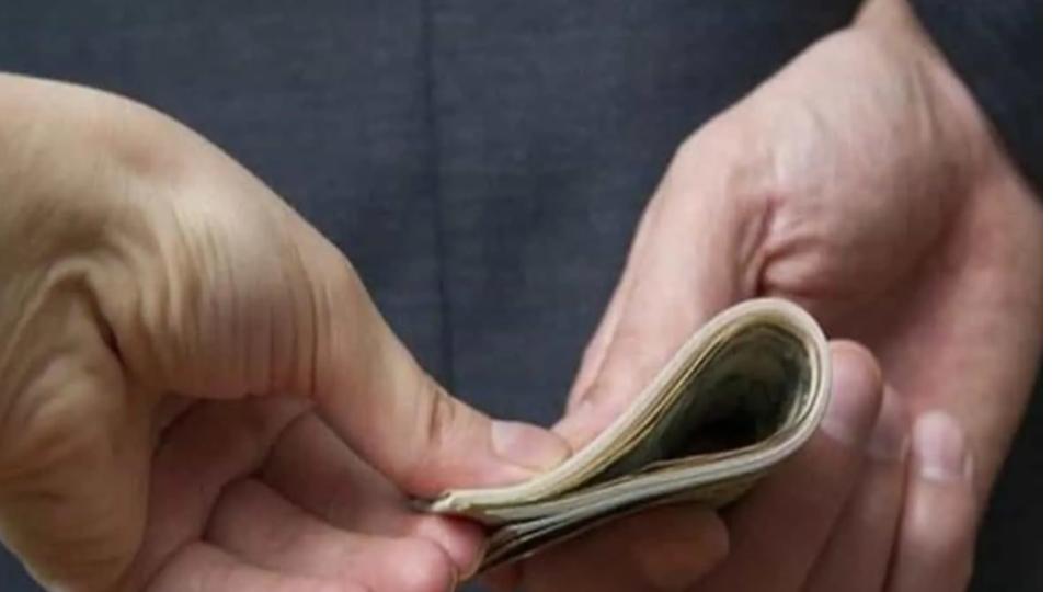 telanganaacbnabssangareddypanchayathsecyforrs10kbribe