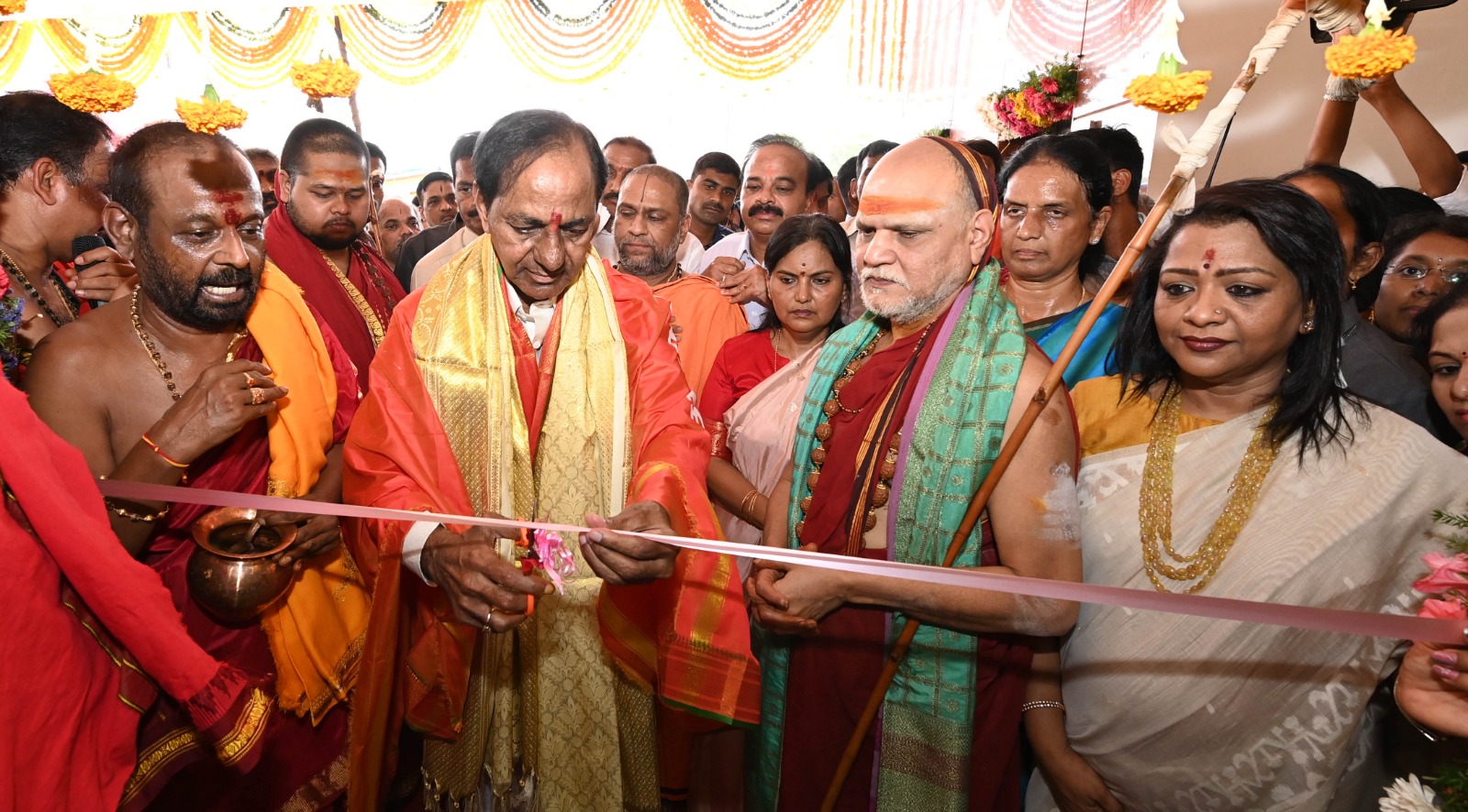 cmkcrsaystelanganaonlystatetocareforbrahmins