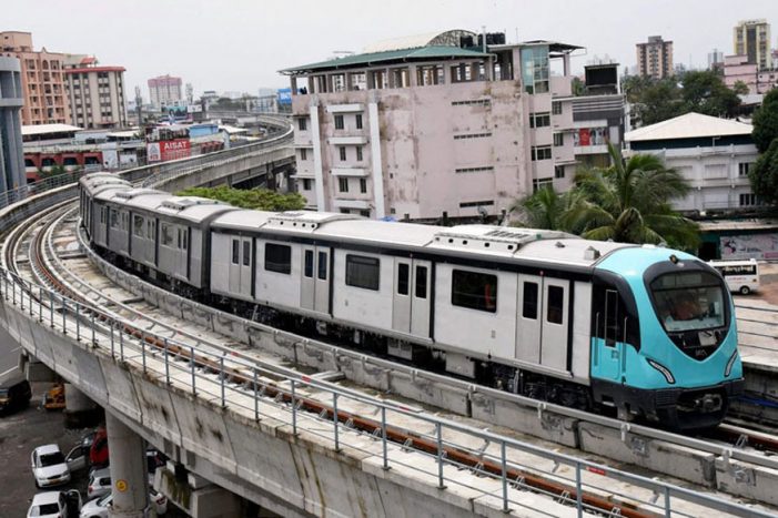 hyderabadmetroexpectspatronagetocross4lakhmarkonmonday