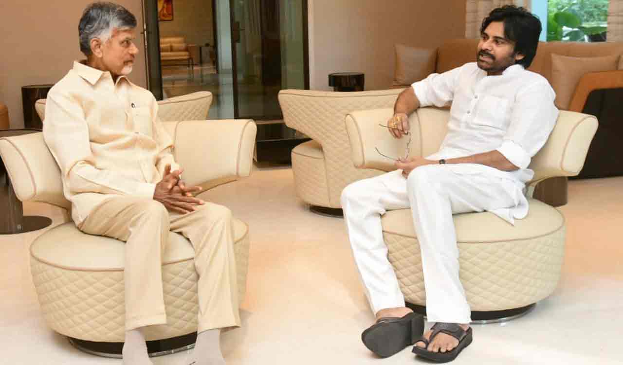pawankalyanmeetsnaiduinhyderabad