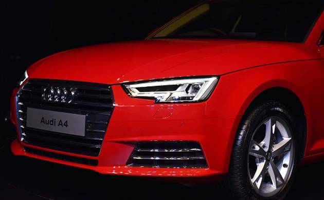 doctorwhostoleaudicarstillinhyderabadsuspectcops