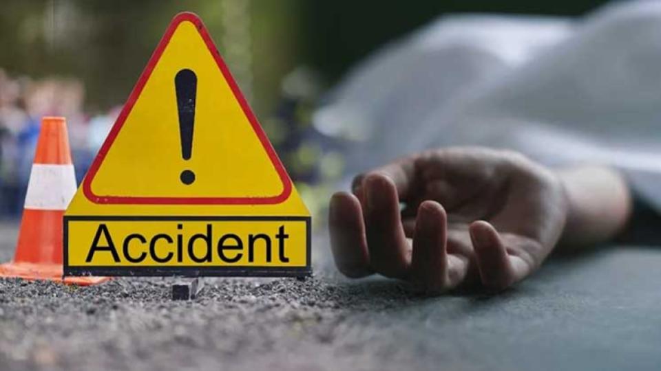 toddlerkilledfatherinjuredinnarsingiroadaccident