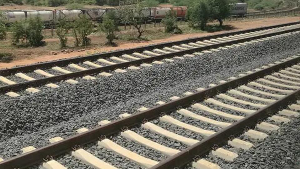 3 Family Members End Life On Railway Tracks In Cherlapally