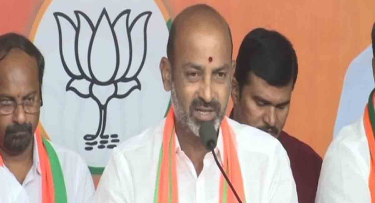 Bandi Sanjay slams Congress government over lack of amenities during Secunderabad Bonalu