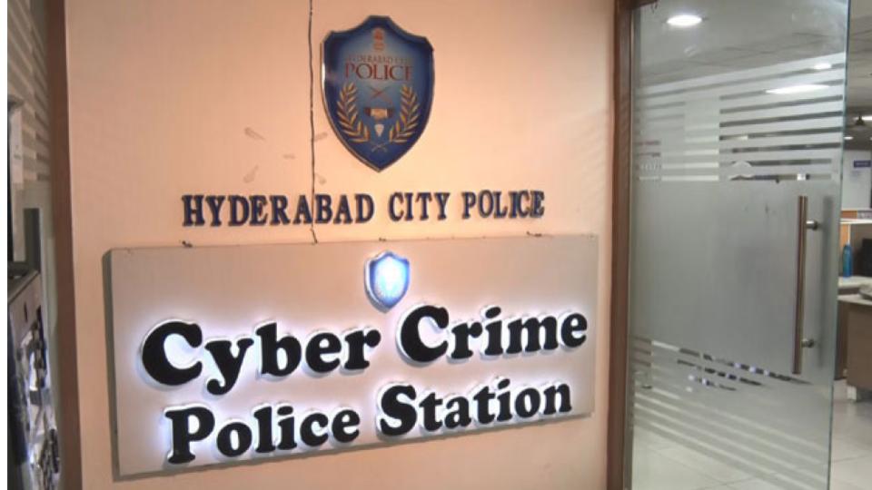 Cybercrime police recover Rs 6.25 lakh in two APK fraud cases