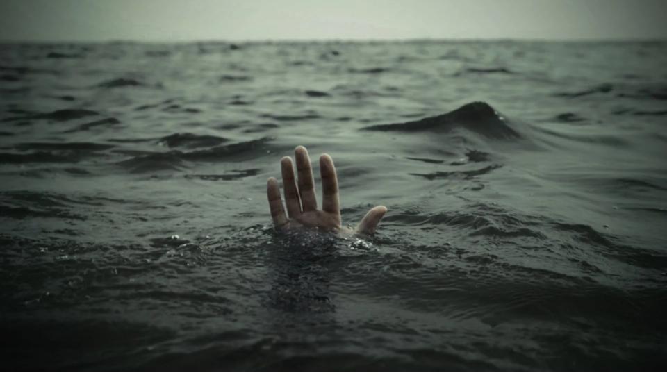 Constable Saves Woman From Suicide Attempt in Cheriyal, Siddipet
