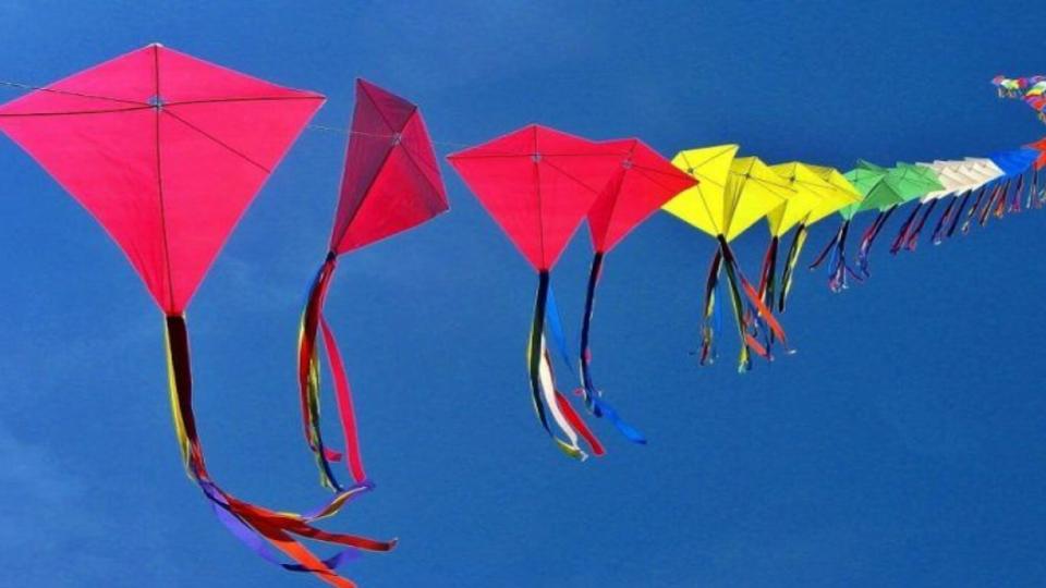 kitefestivalatsiddipet’skomaticheruvuonsankrantieve