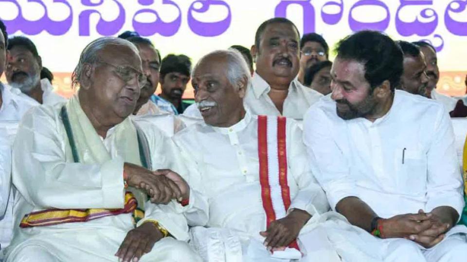 kishanreddyattends‘ravanadahan’ceremonyinamberpet