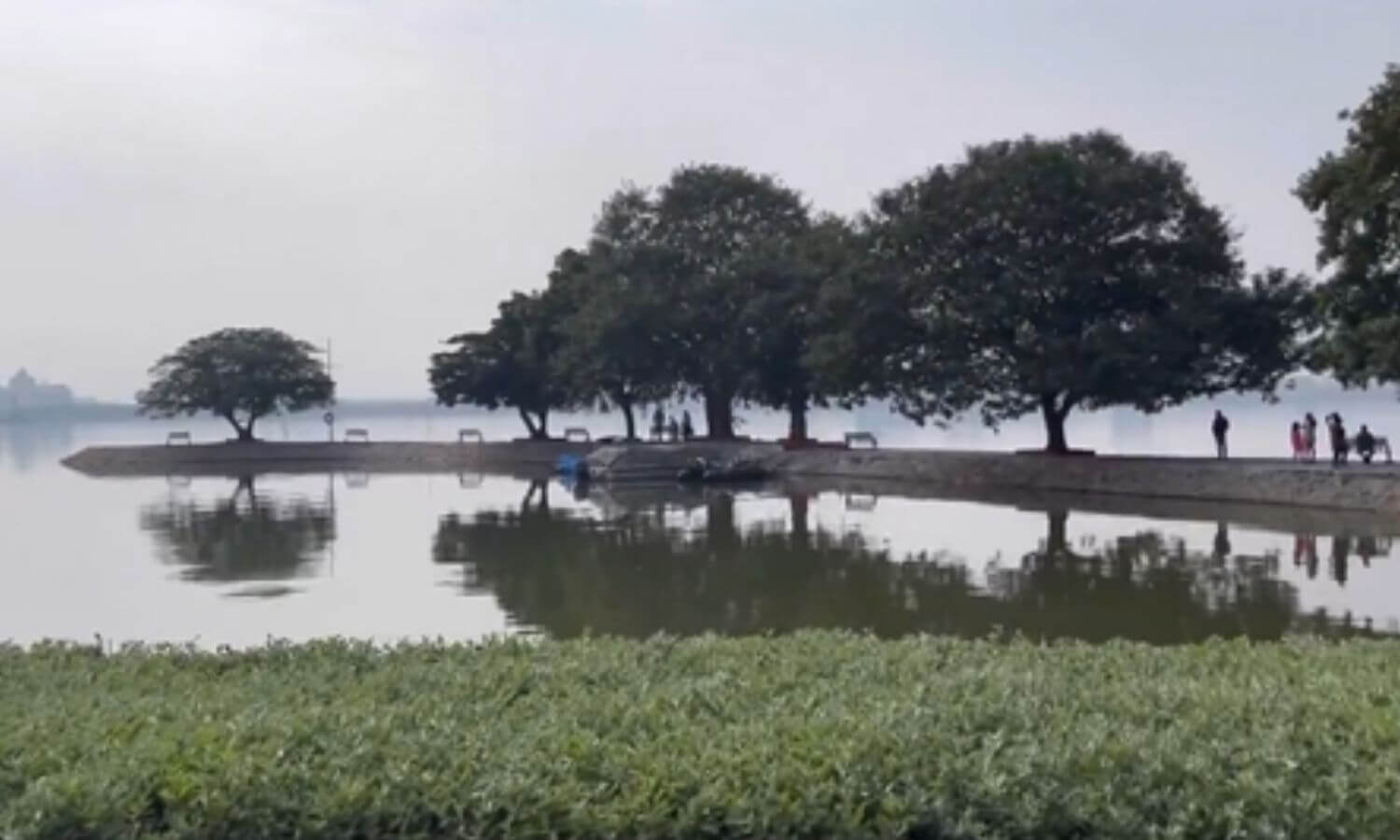 Hussain Sagar water turns yellowish, foul smell worries residents