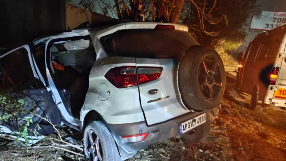 Four Students Killed, One Injured in Rangareddy Road Accident