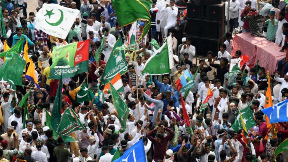 Milad-un-Nabi procession, Hyderabad police ban DJs and bike stunts