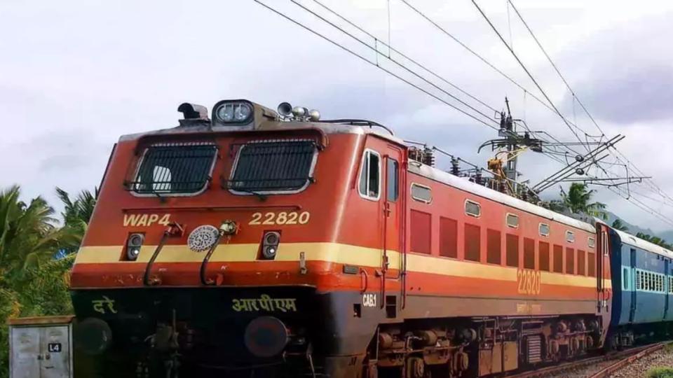 South Central Railway Reviews Crowd Plans for Festival Rush