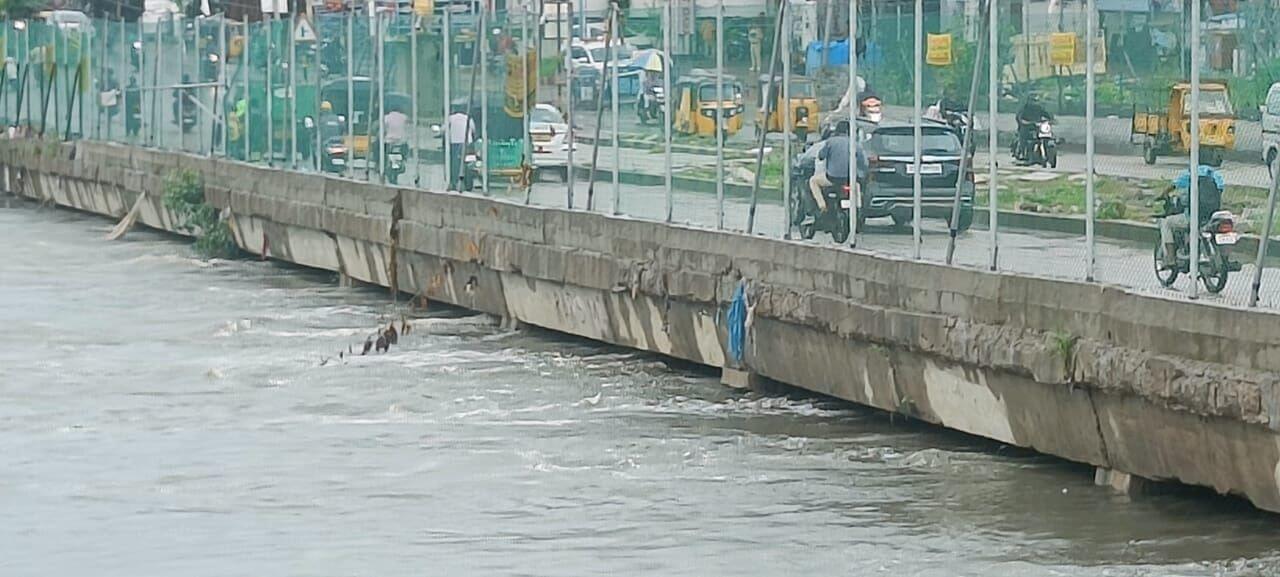 moosarambaghbridgeshutasmusiriverswells