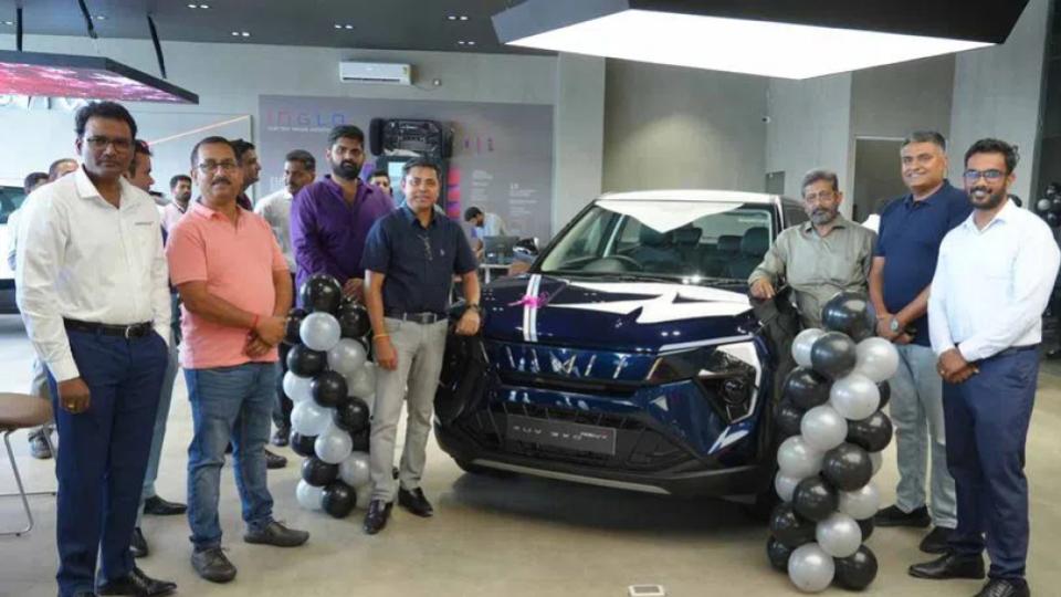VVC Motors inaugurates new Mahindra showroom in Old Bowenpally