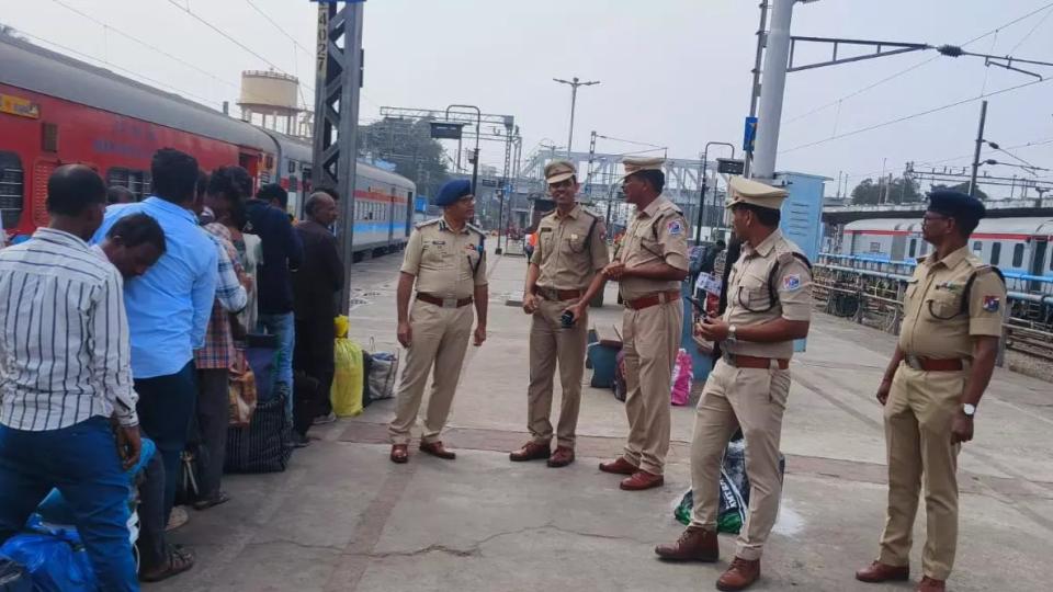 RPF recovers Rs 2.24 cr passenger belongings in first half of 2026