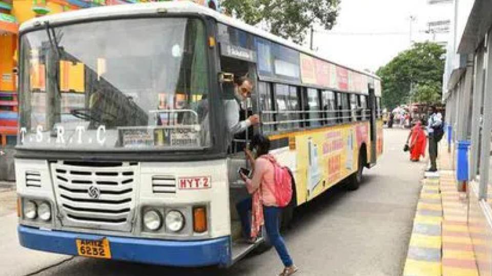MeeTicket to bring TGRTC buses, Metro, autos and cabs under one platform