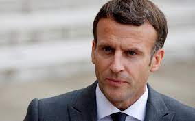 emmanuelmacronsaysputinassureshimthatrussianforceswouldnotrampupukrainescrisis
