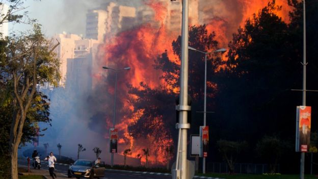israelfires:tensofthousandsfleeasfireshithaifa