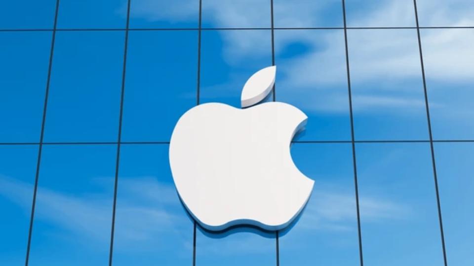 Pakistan Offers Incentives to Apple for Local iPhone Manufacturing