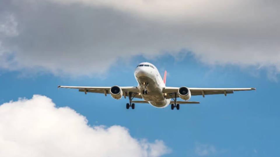 Pakistan Extends Airspace Ban for Indian Aircraft