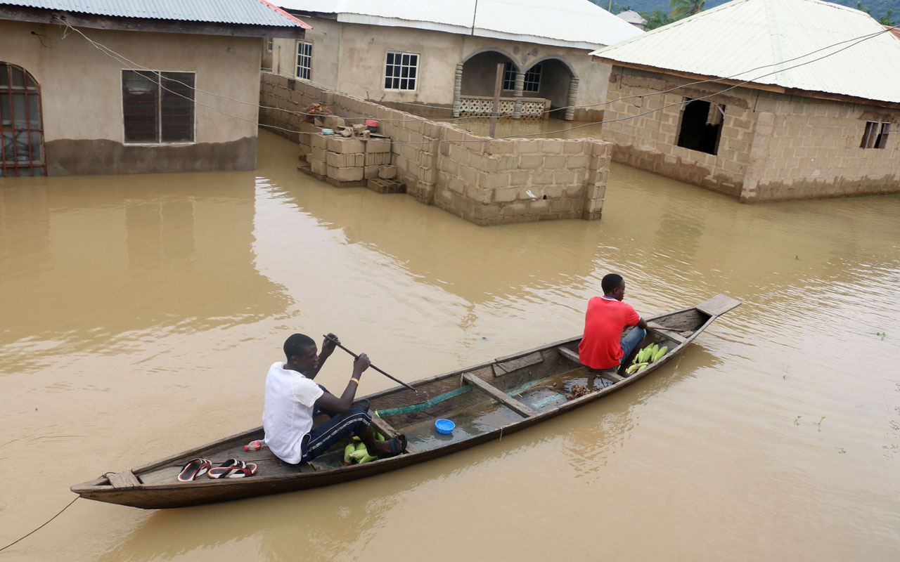 100dieinseverefloodinginnigeria