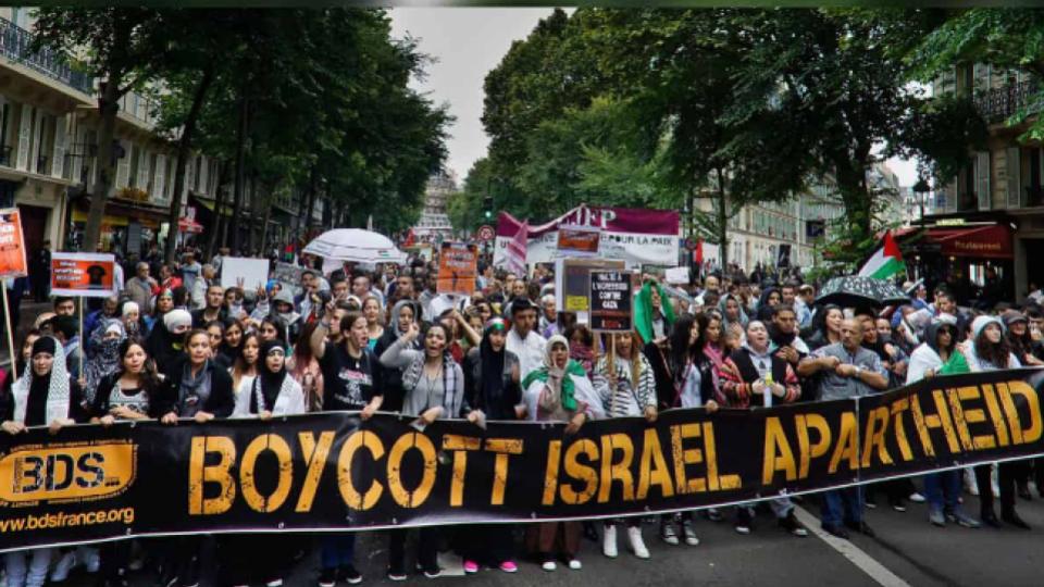 Hamtramck becomes first US city to boycott Israel