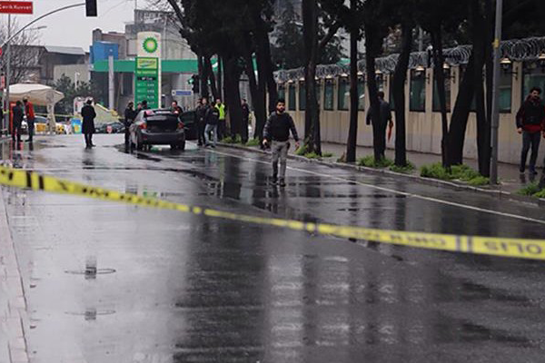 carbombattacktargetspolicestationinsoutheastturkey