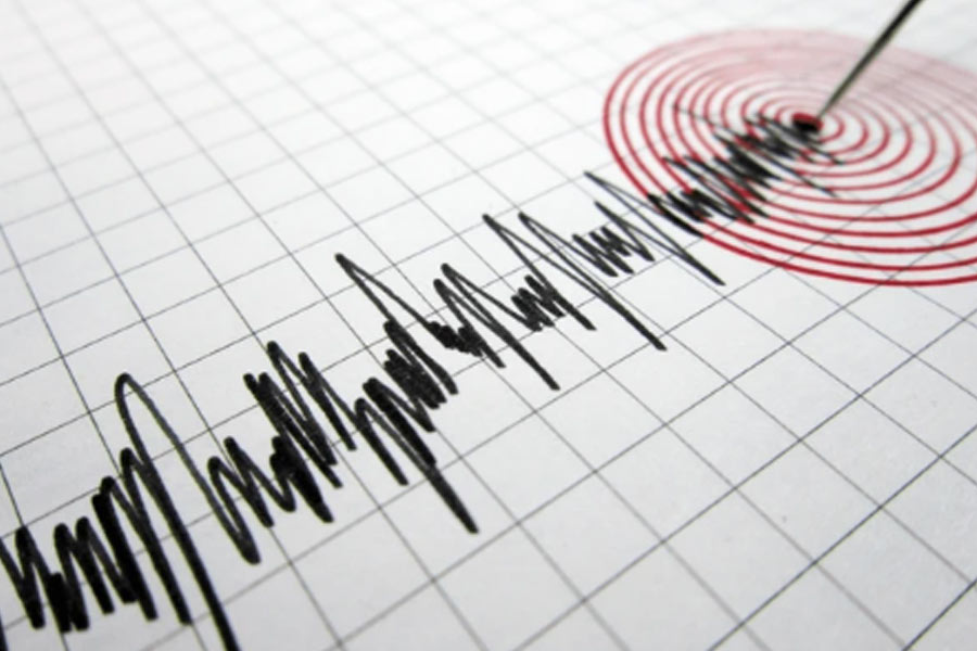 61magnitudeearthquakestrikesnepal