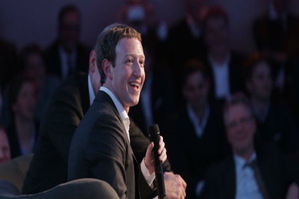 markzuckerbergisbeinginvestigatedbygermanprosecutorsforhatespeechonfacebook