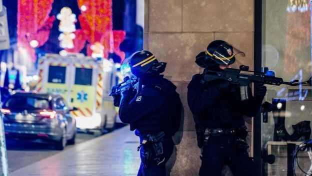 strasbourgshooting:gunmanatlargeafterthreekilledand12injured