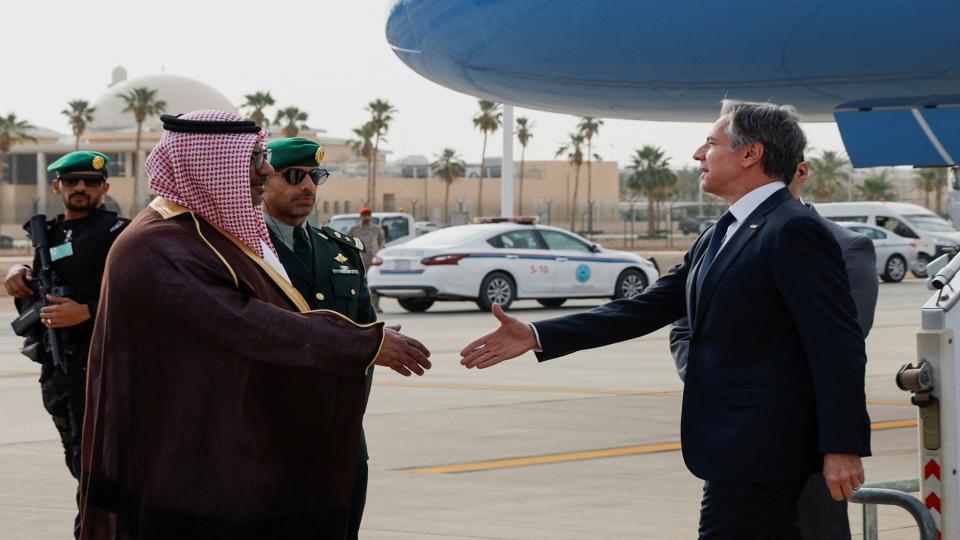 Blinken arrives in Saudi Arabia to discuss Israel normalization