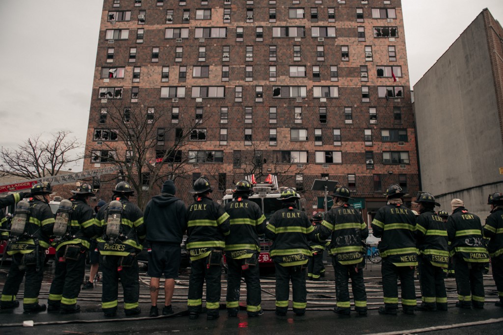 9childrenamong19deadinnycapartmentfireinus