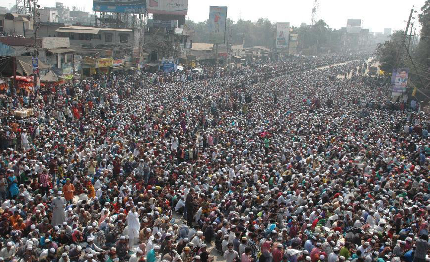 secondlargestmuslimcongregationintheworldbishwaijtemabeginsinbangladesh