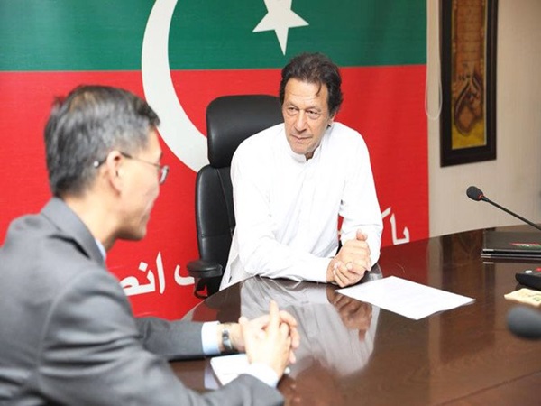 indiasmodicongratulatespakistansimrankhanforelectionwin