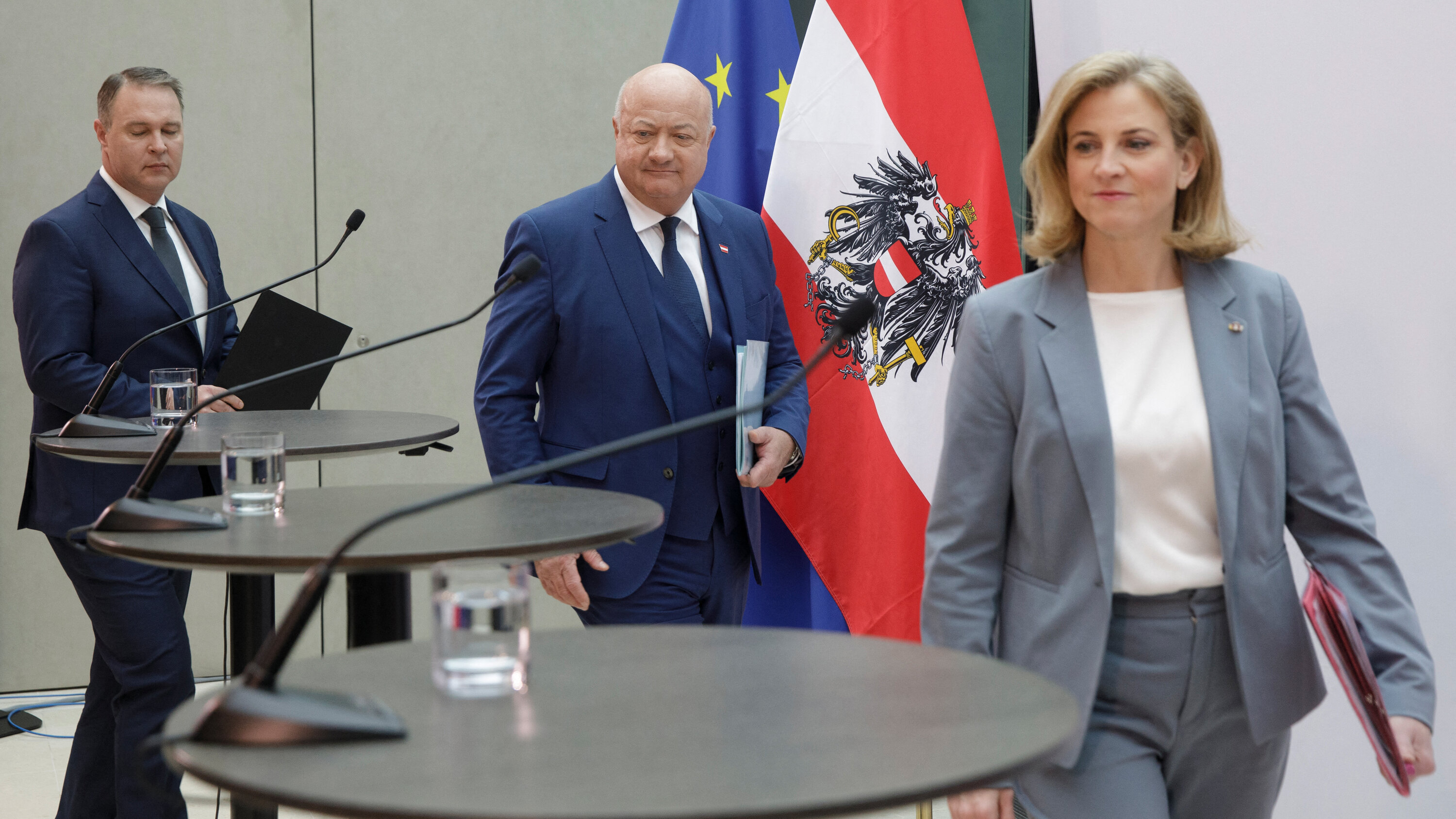 newcoalitiongovtinaustriafivemonthsofpoliticaldeadlockends