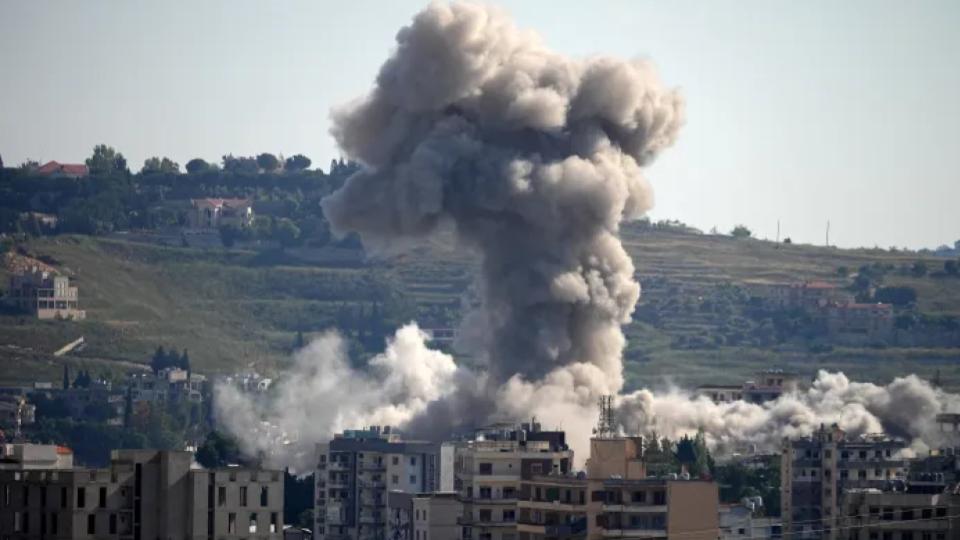ushitsiranmilitarysitesaskuwaithitbydronemissilefire