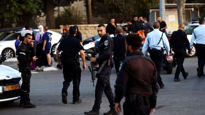 israelipoliceshootdeadpalestinianinwestbank