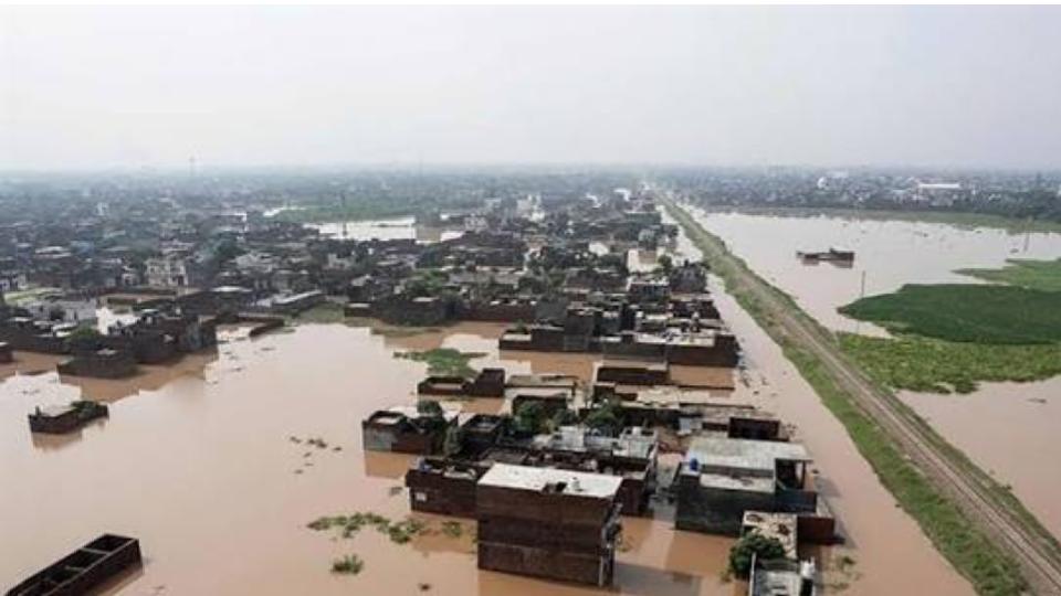 Pakistan Monsoon Death Toll Tops 100 in a Month 
