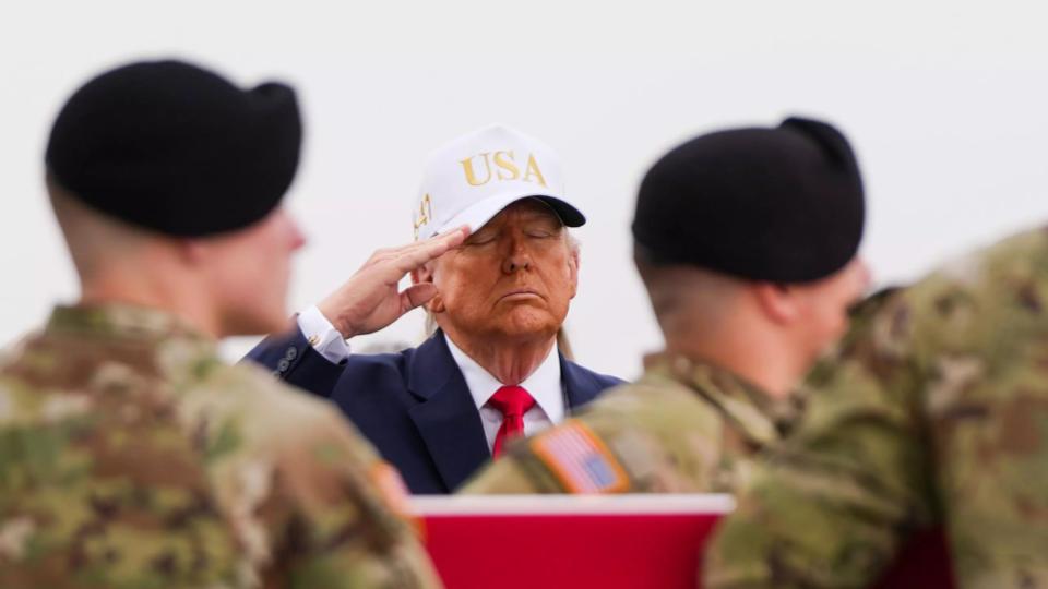 Trump Attends Return of US Aircrew Killed in Iran War Crash