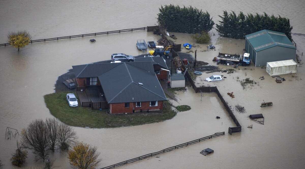 floodrecedesinnewzealand