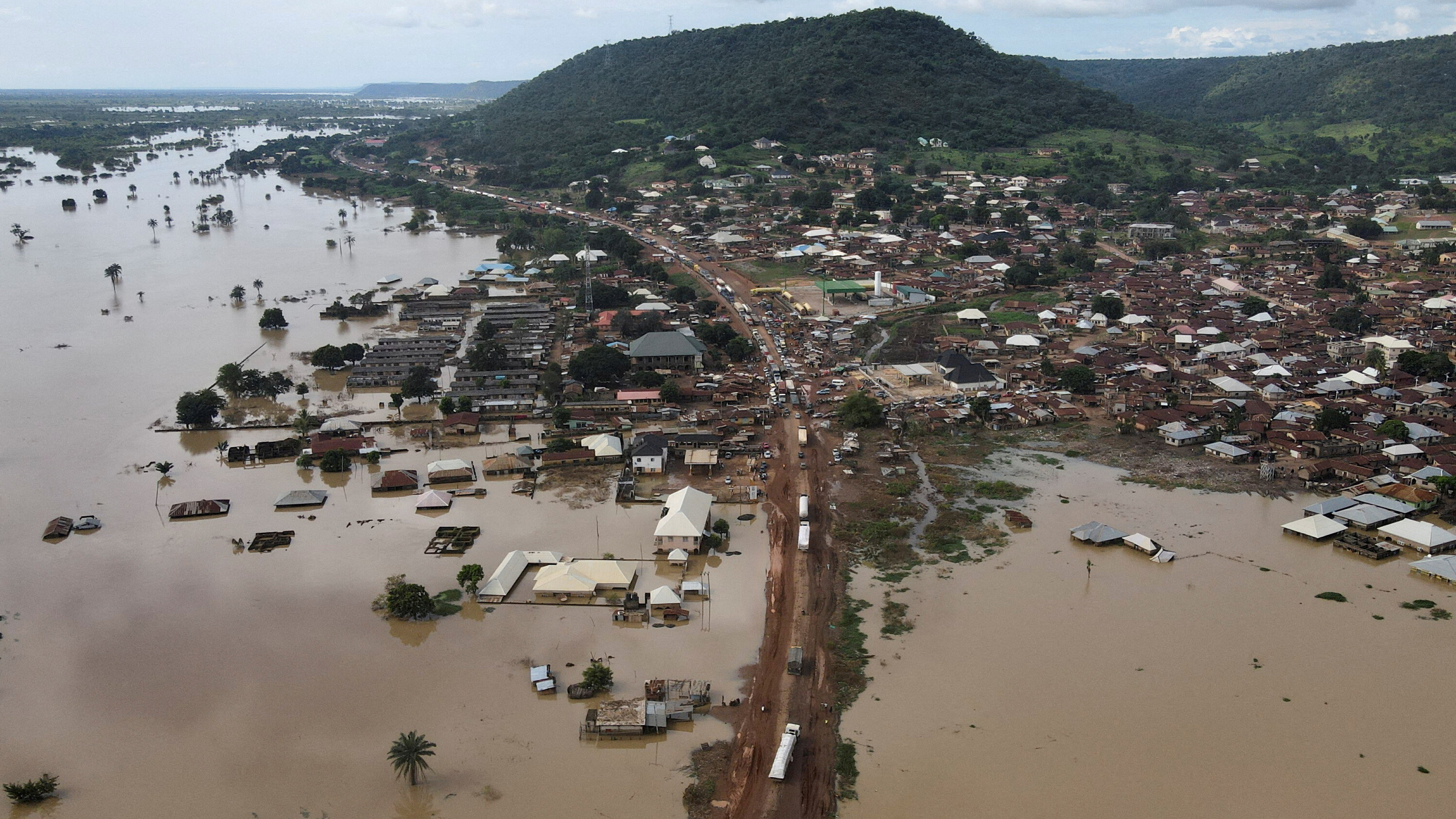 Nigeria: 23 dead, 11 missing in flash floods