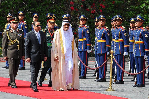 saudidistancesitselffromegypthaltsinvestmentprojects