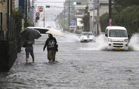 japanordersevacuationofover12millionpeopleoverheavyrainfall